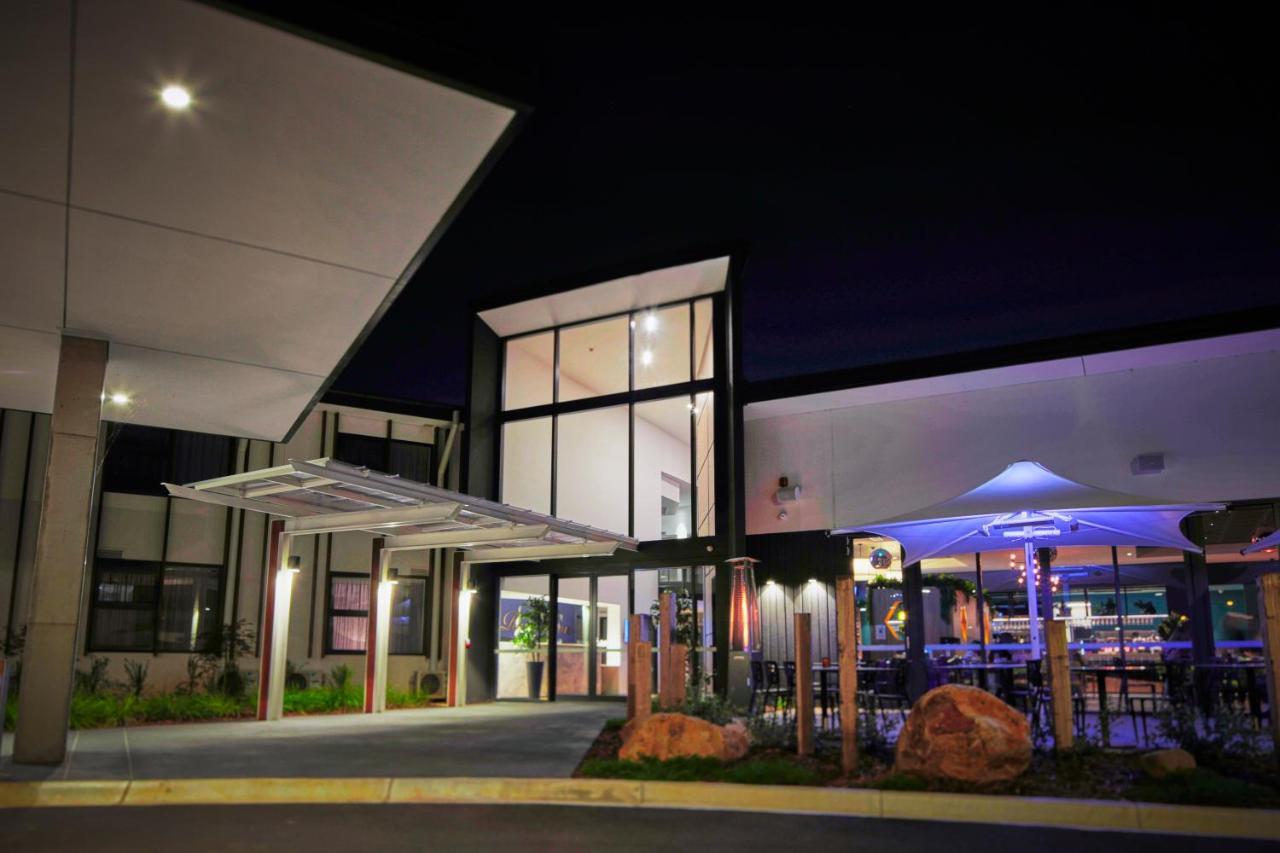 The Remington Orange Hotel Екстериор снимка
